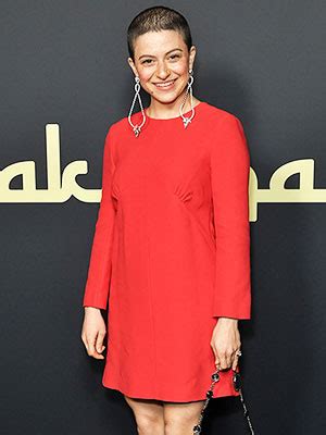 Alia Shawkat – PHOTOS – Hollywood Life